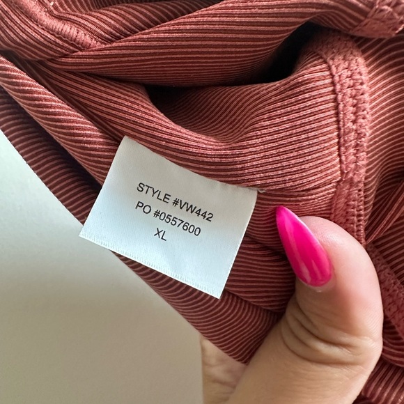 NWOT Vuori Lux Rib Studio Legging IN Cinnamon Heather XL - Picture 6 of 6
